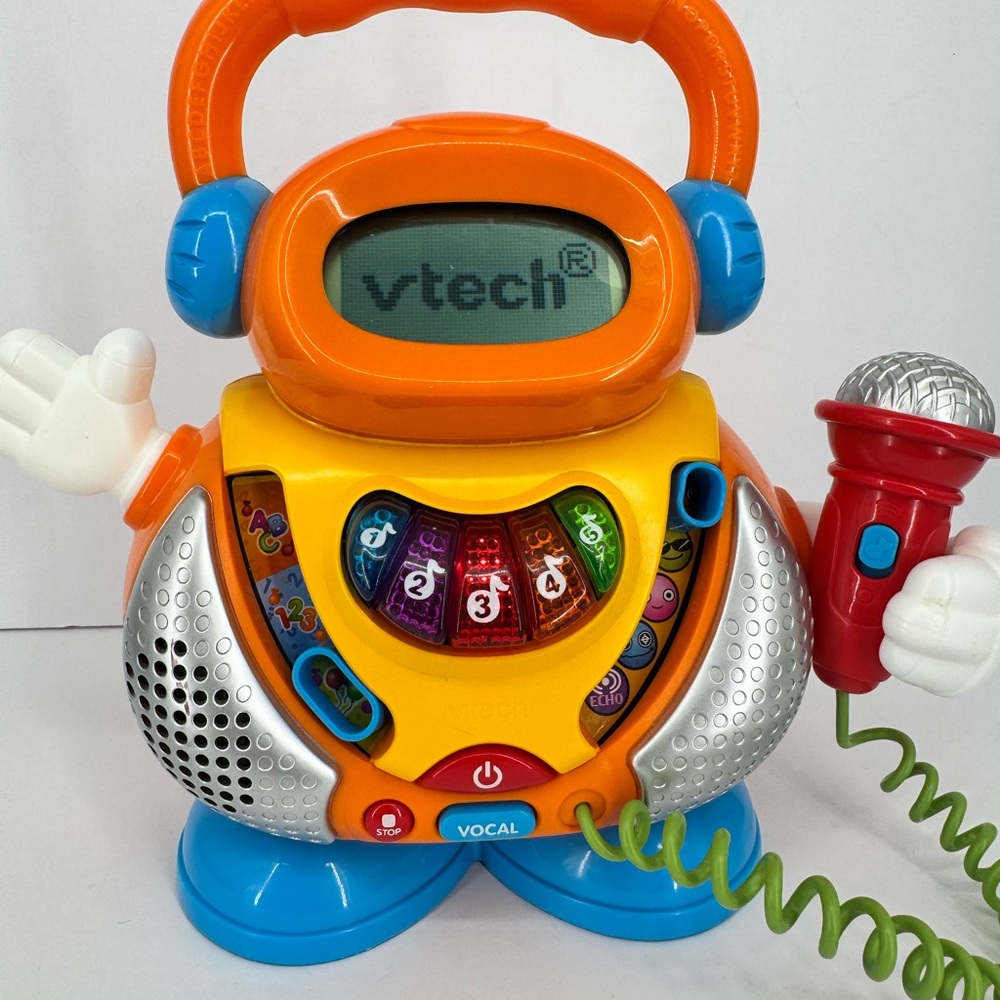 VTECH LEARNING TUNES KARAOKE TOY WITH MICROPHONE 15 TUNES LIGHTS EUC - Picture 2 of 3